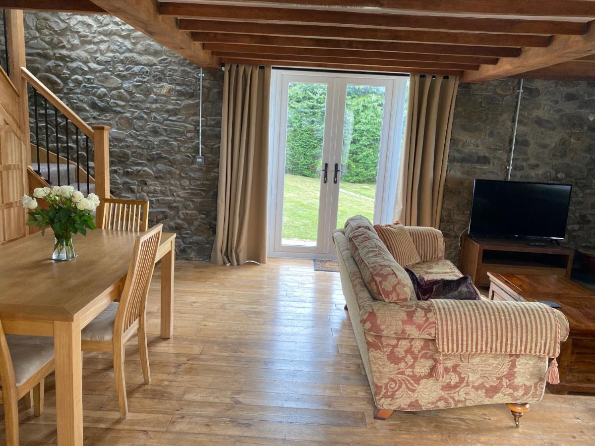 Pippin Lodge Llanwrda Buitenkant foto