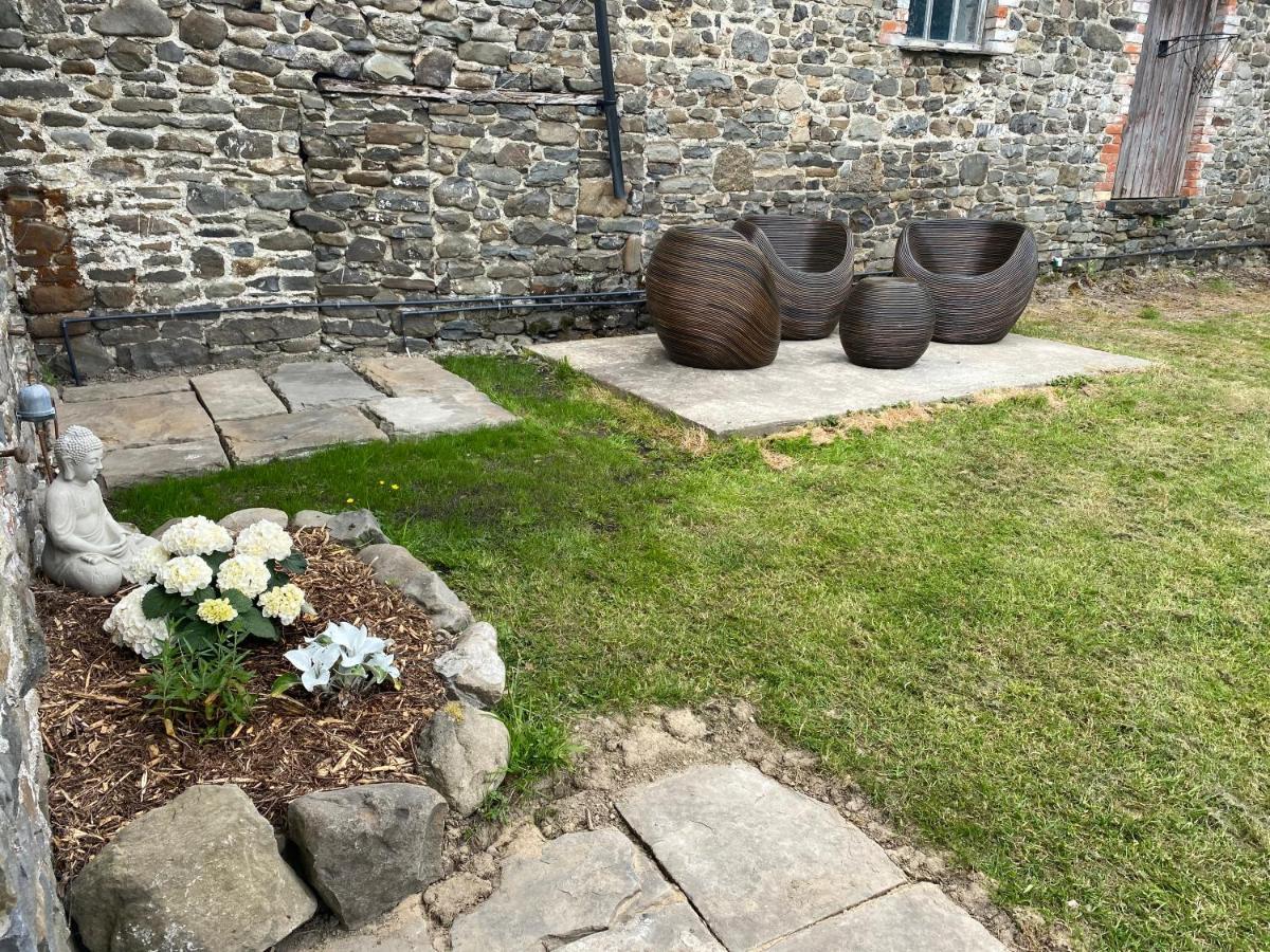 Pippin Lodge Llanwrda Buitenkant foto
