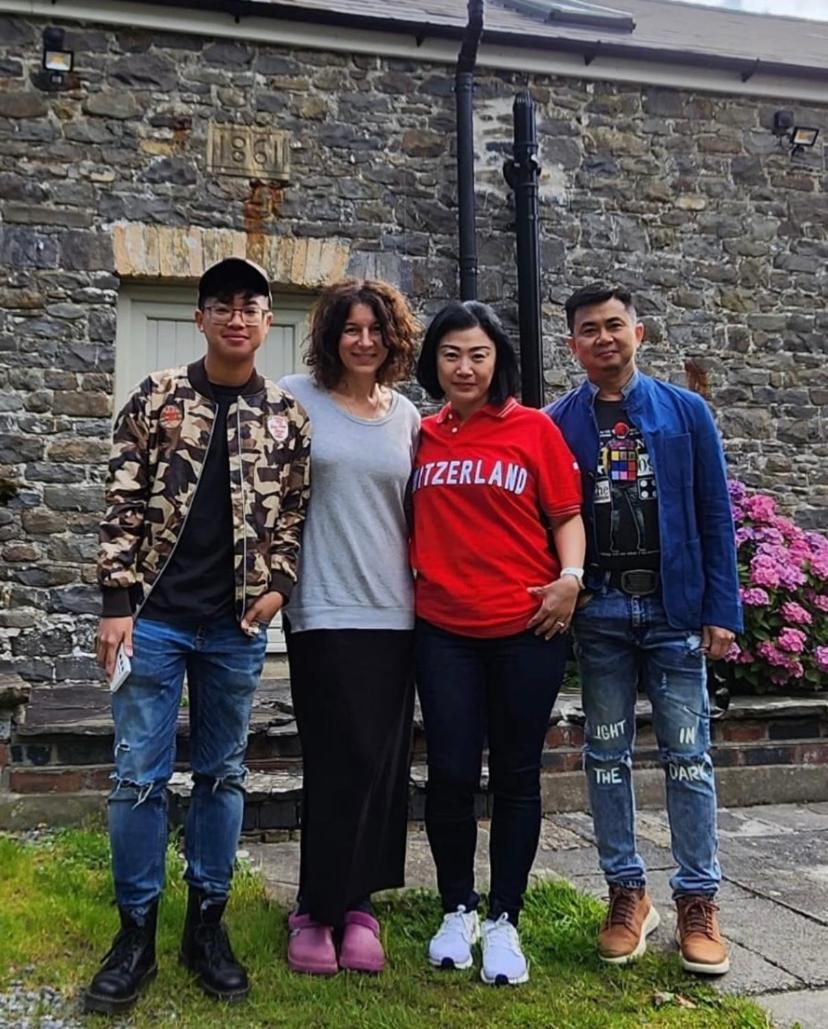Pippin Lodge Llanwrda Buitenkant foto